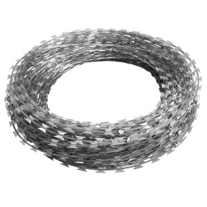 Bto-22 Concertina Nato Sârmă Ghimpată Cu Cleme, Oțel Galvanizat, 150 M